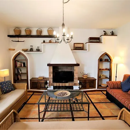 בית נופש Casa Crisana *